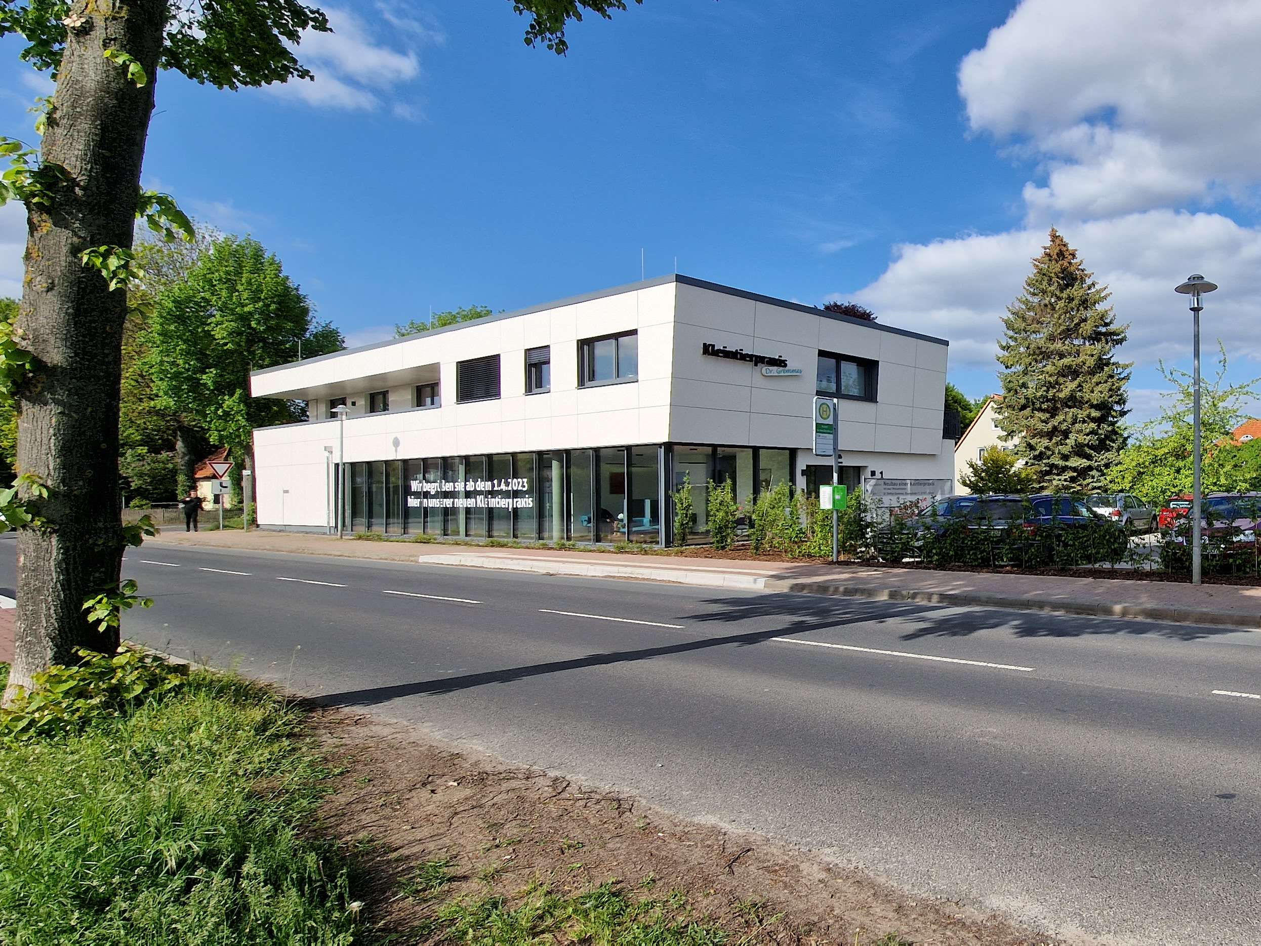 View 2 of Dr.med.vet. Steffen Gremmes Tierarzt