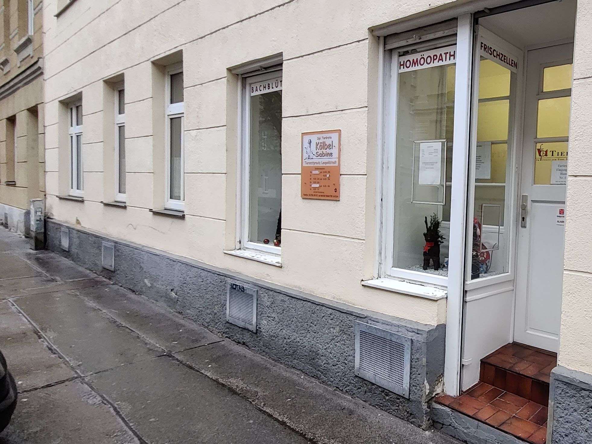 Ansicht 2 von Tierärztegemeinschaft Kölbel und Sverak