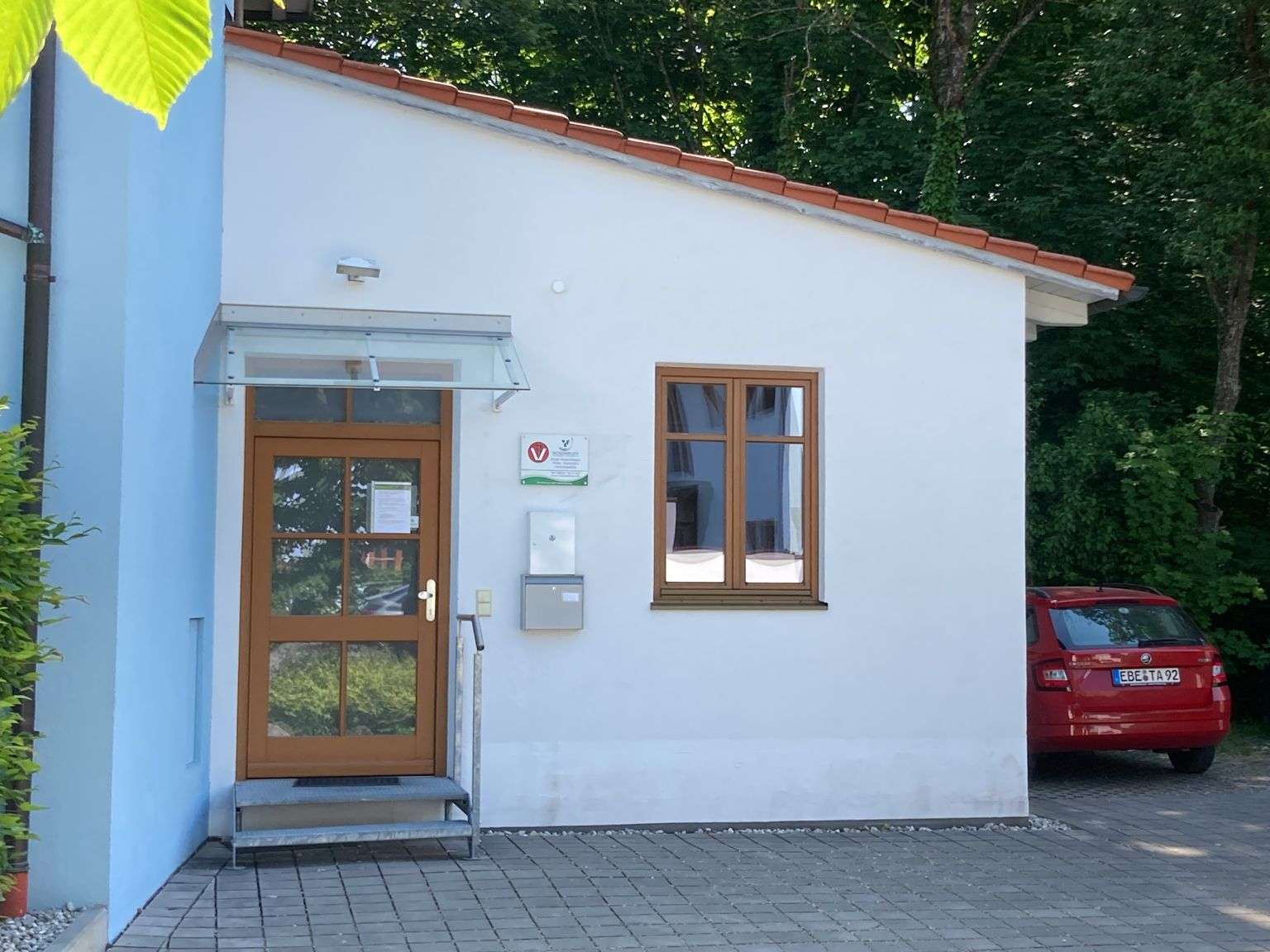 View 2 of Ganzheitliche Tierarztpraxis Birgit Mosenheuer