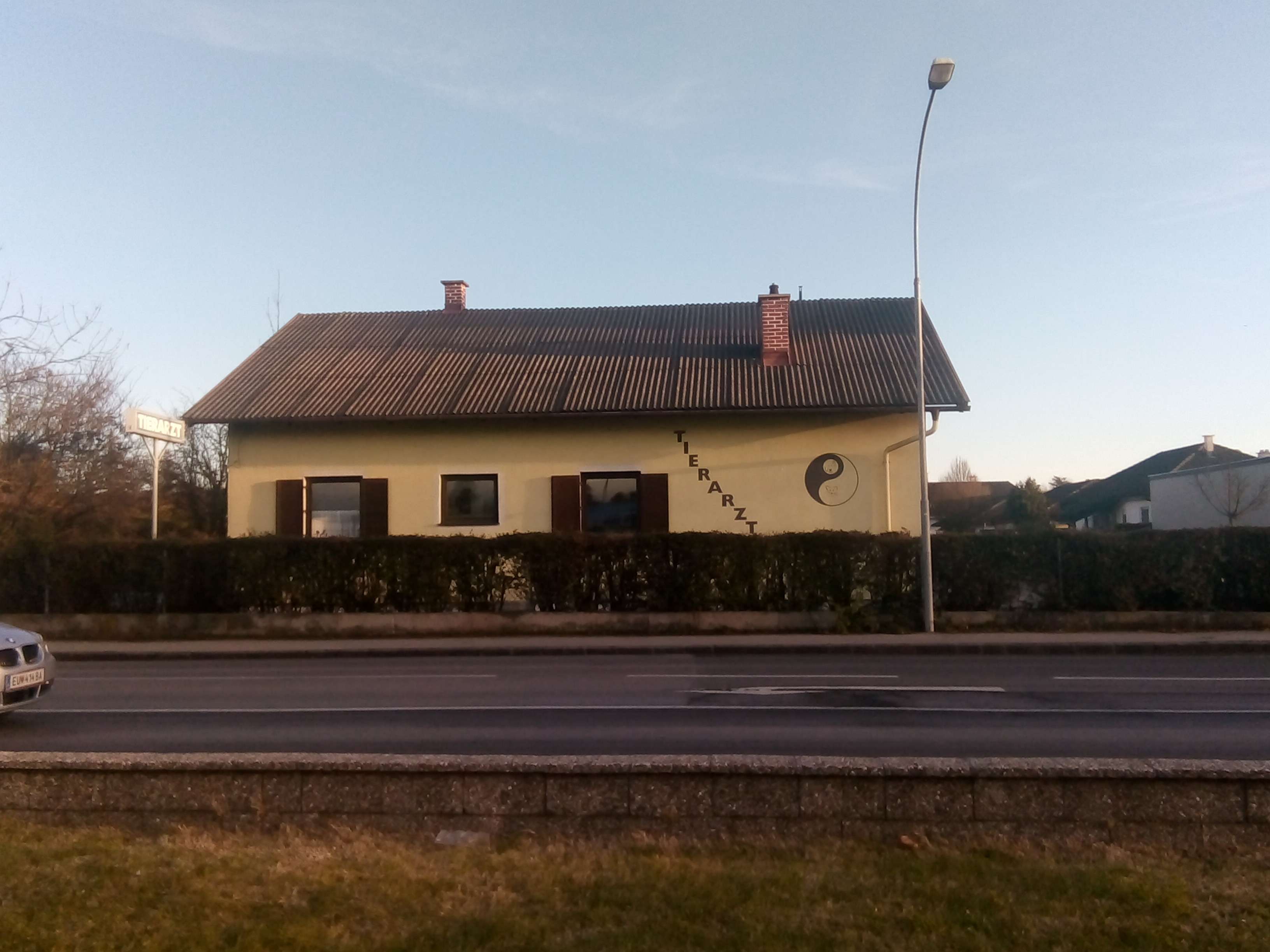 View 3 of Tierarztpraxis Nestroystrasse