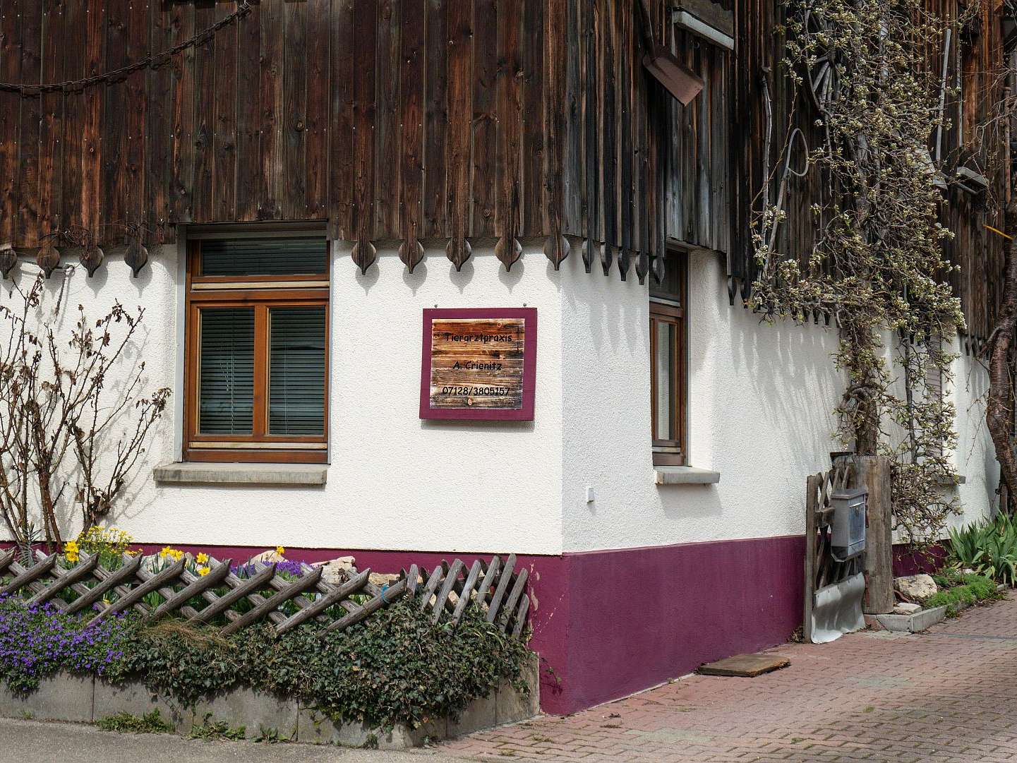 Ansicht 1 von Andreas Crienitz Tierarzt