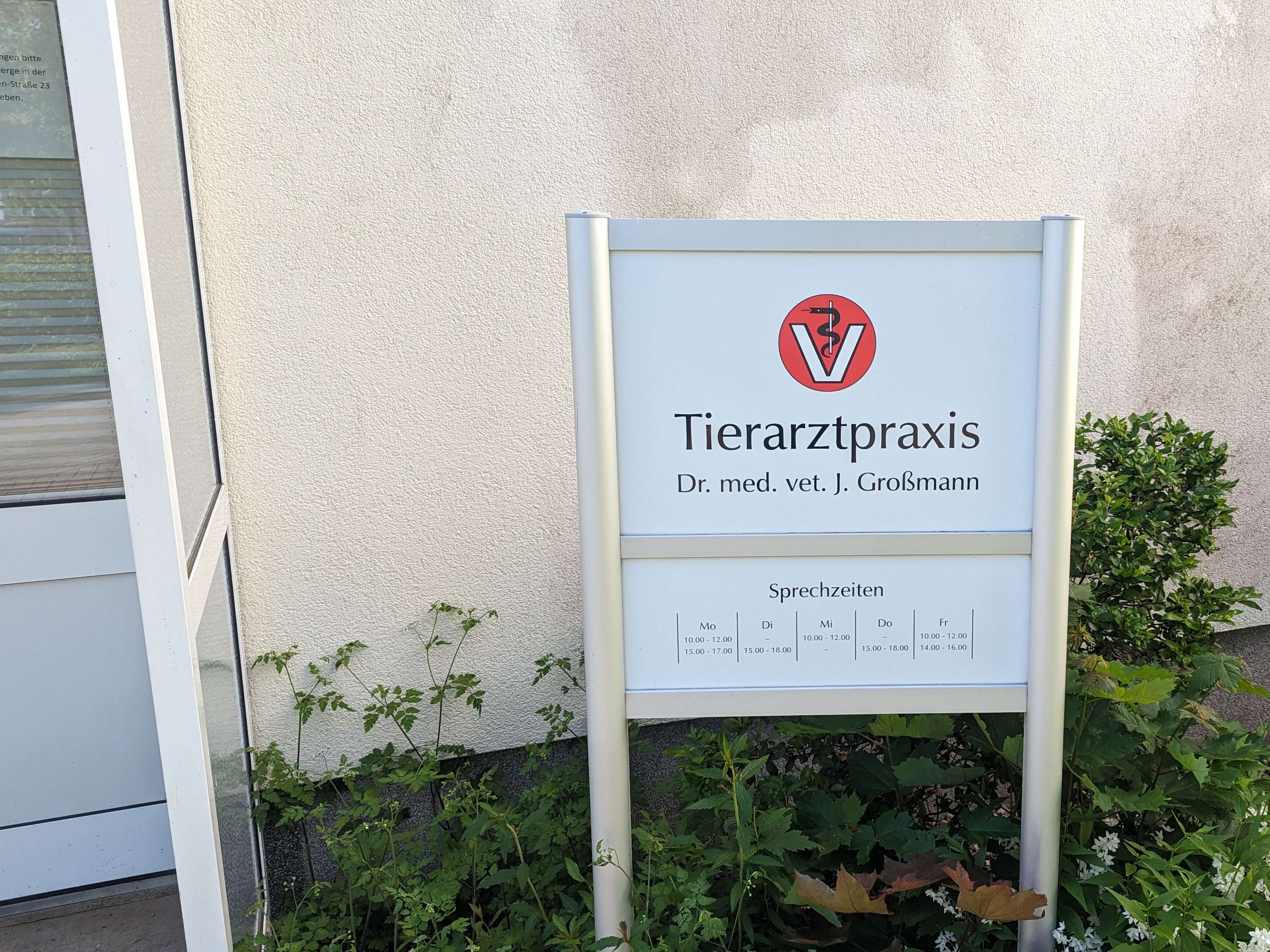 View 3 of Großmann Jörn Dr. Tierarztpraxis