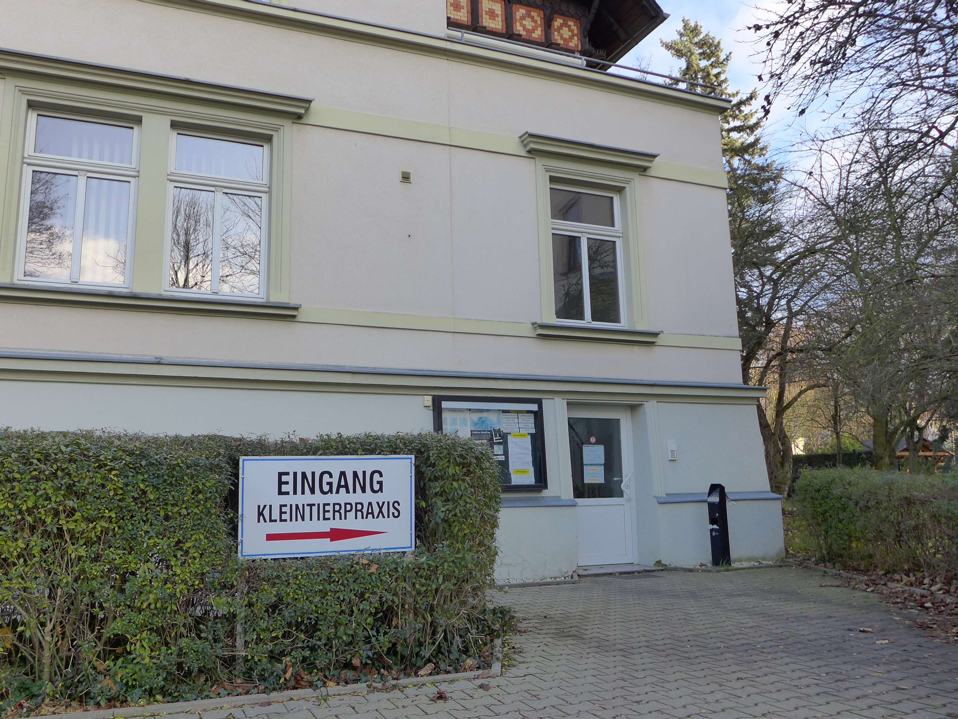 Ansicht 2 von Tierarztpraxis Tierärztin Julia Buschner