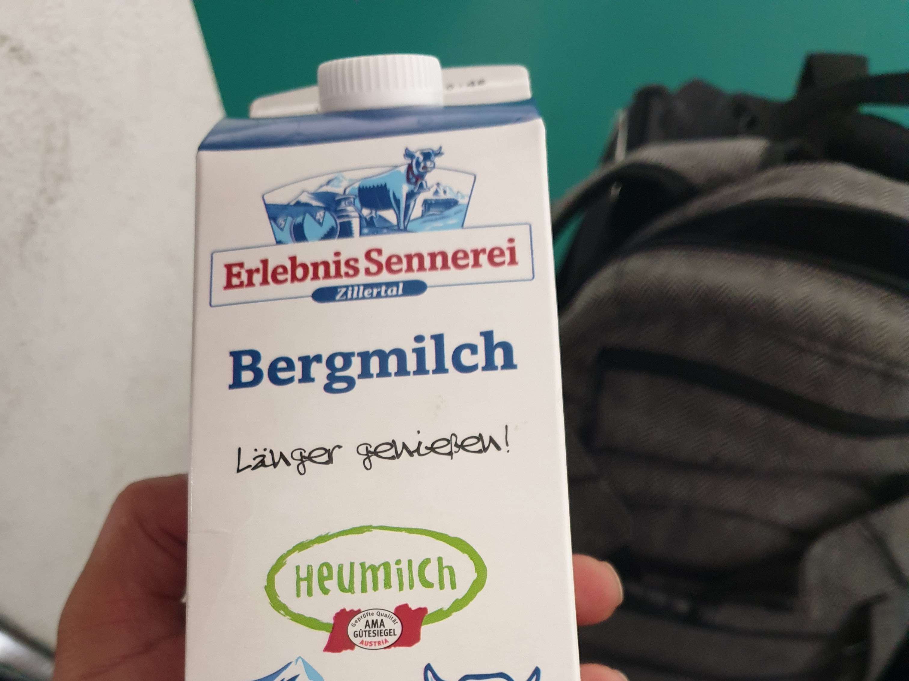 View 2 of Klinik für Rinder