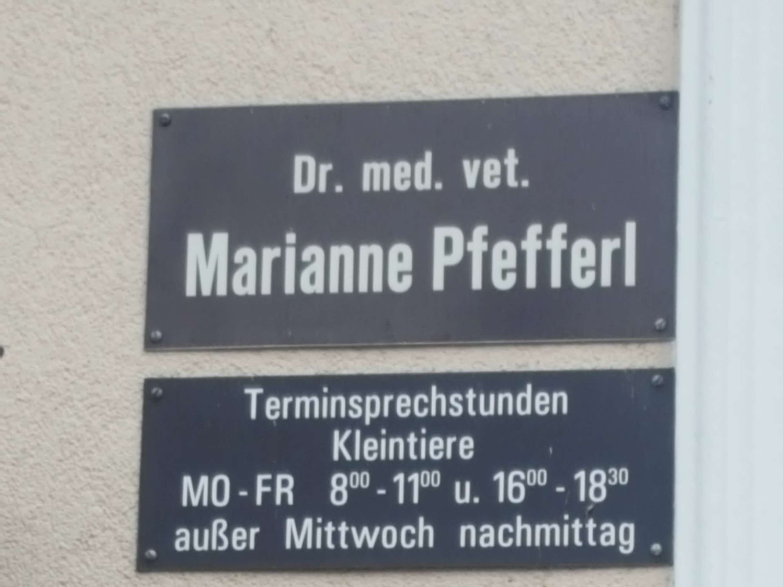 Ansicht 3 von Dr.med.vet. Marianne Pfefferl