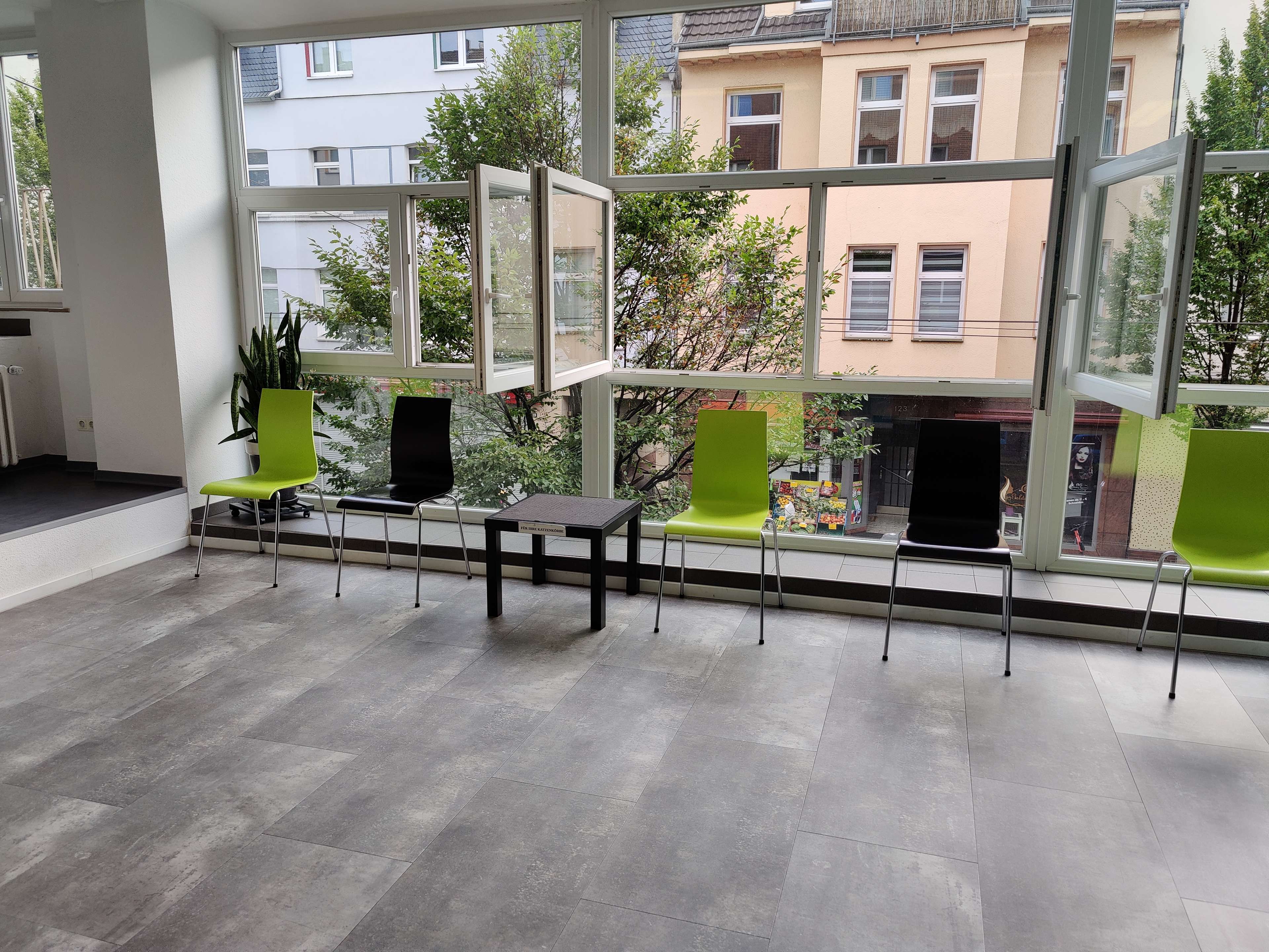Ansicht 3 von Tierarztpraxis Gerresheim - Dr. med. vet. Waltraud Gauls