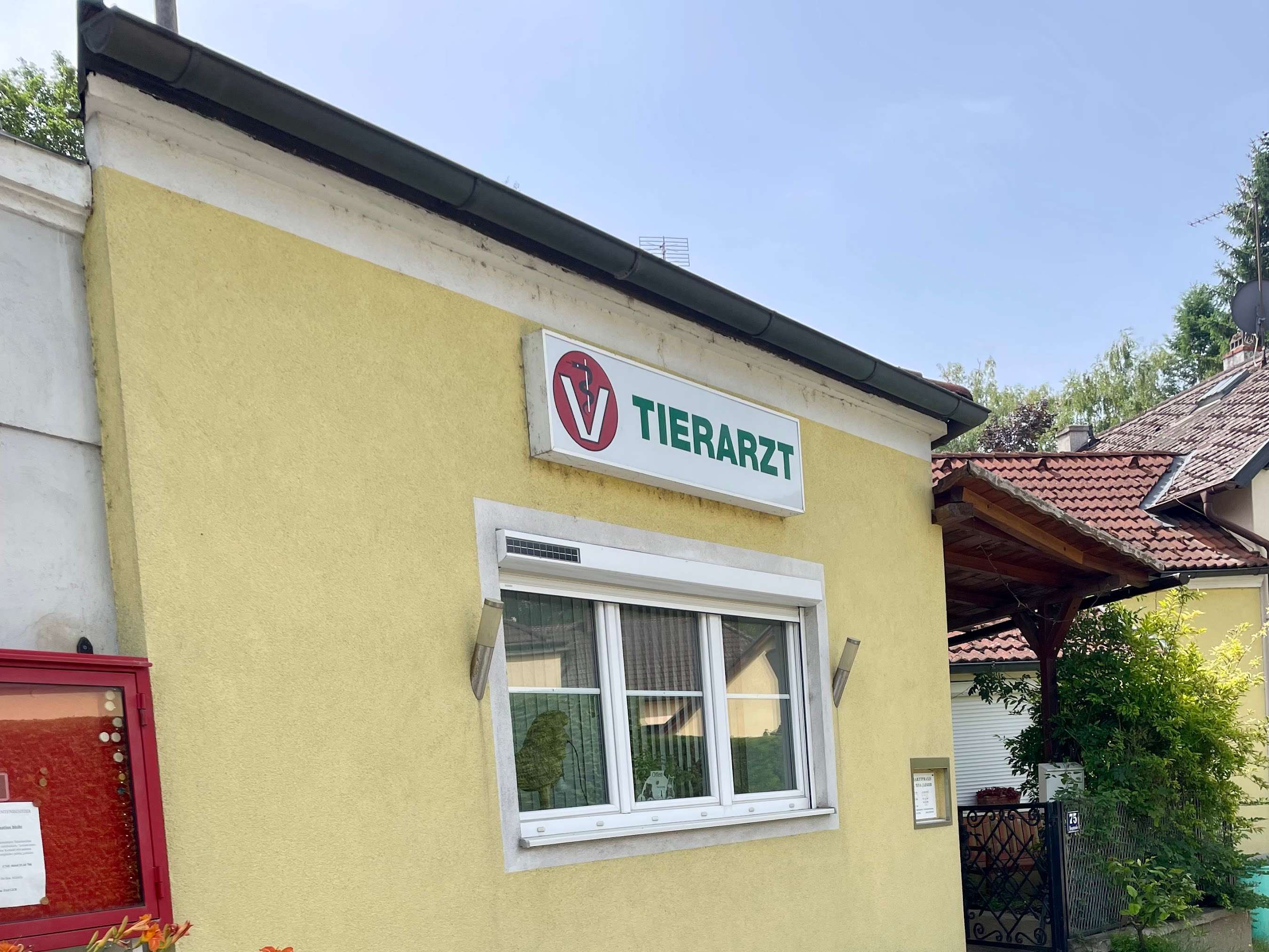 Ansicht 2 von Tierarztpraxis Tina Jaeger Eichgraben