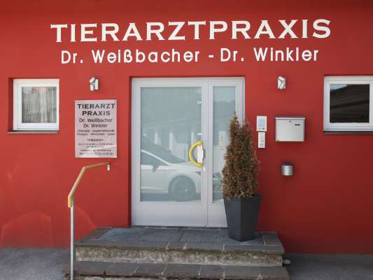 View 1 of TIERARZTPRAXIS KUFSTEIN Dr. Norbert Weißbacher Dr. Gabriel Winkler