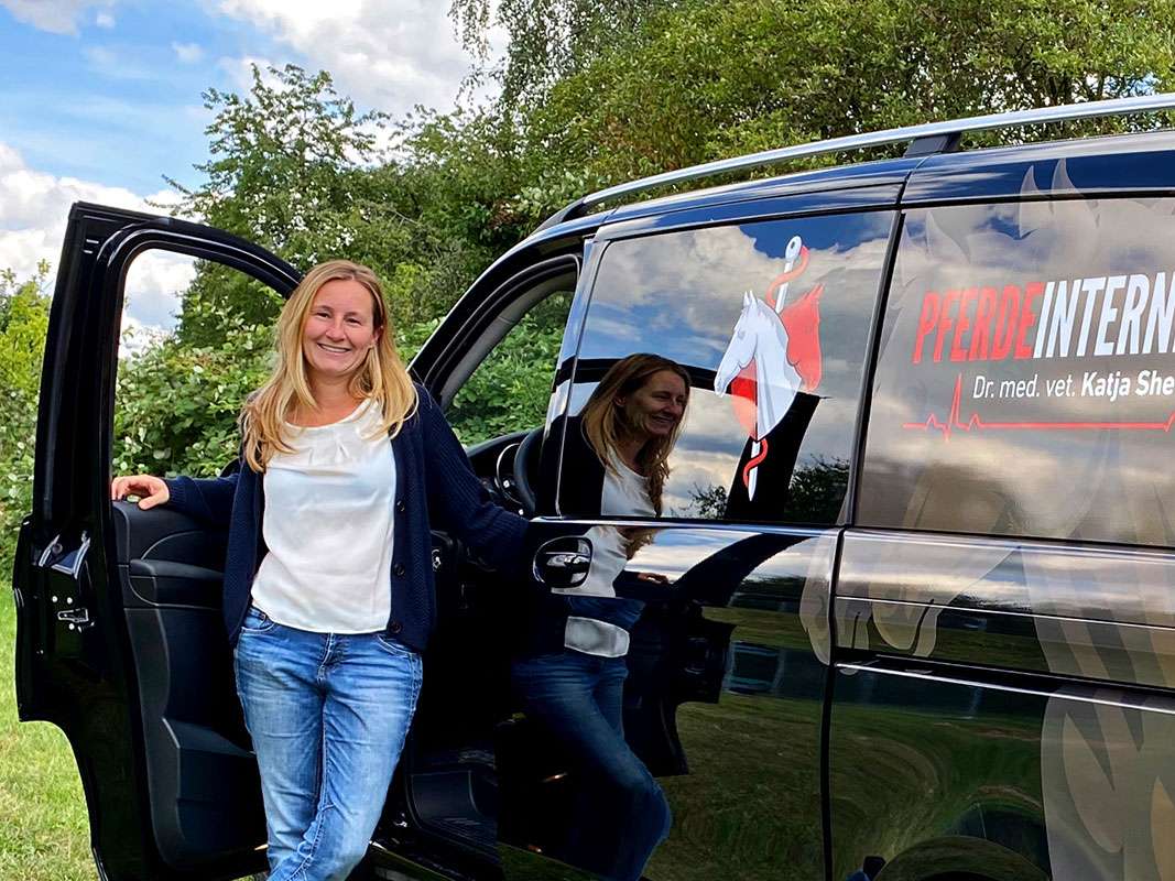 Ansicht 1 von Pferdeinternistik Dr. med. vet. Katja Shell