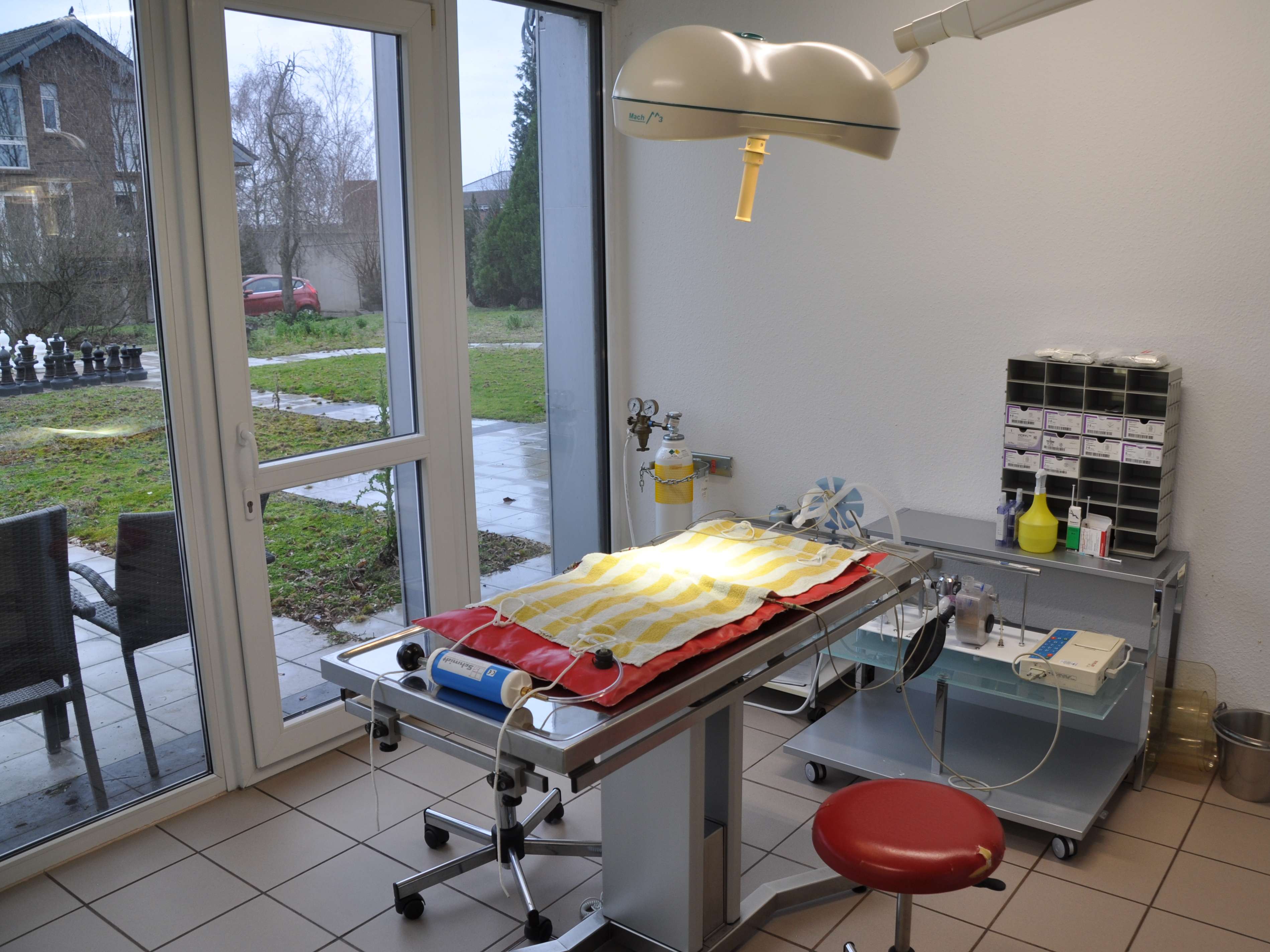 View 2 of Dr.med.vet. Ulrich Busch Tierarzt in Köln-Dormagen
