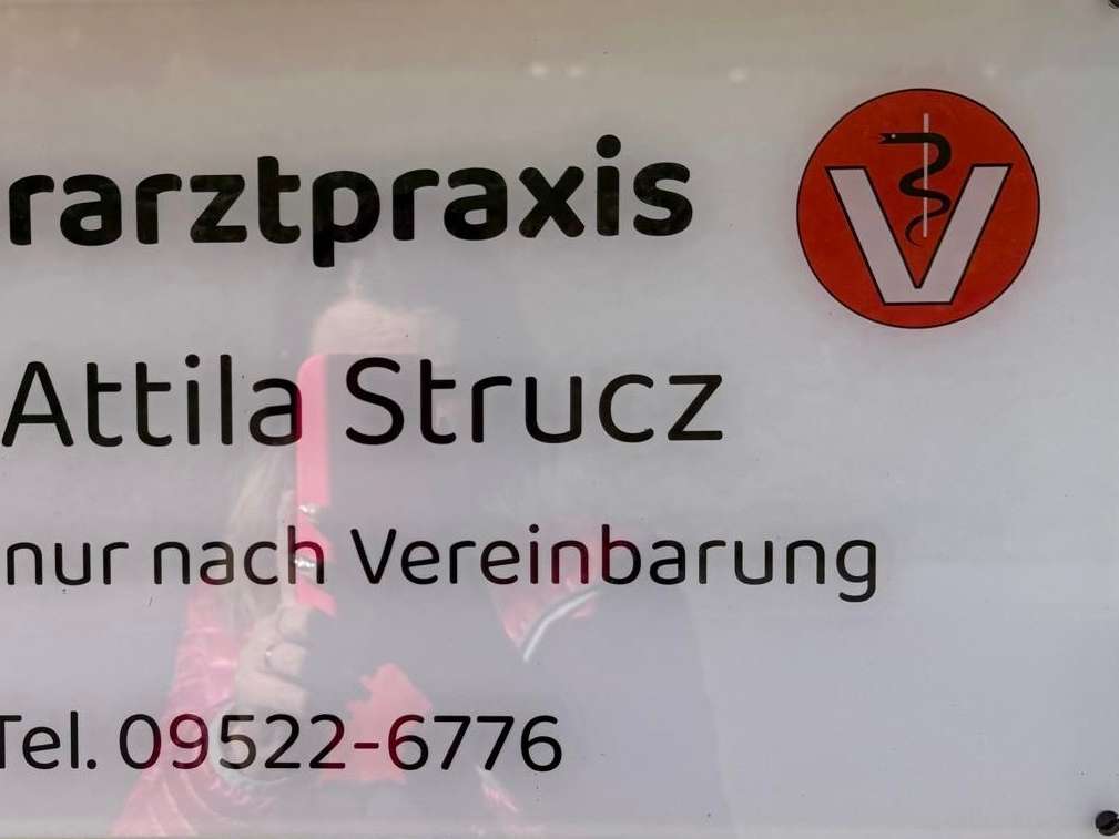 View 3 of Dr. Strucz Attila - Tierarzt - Termin nur nach Vereinbarung