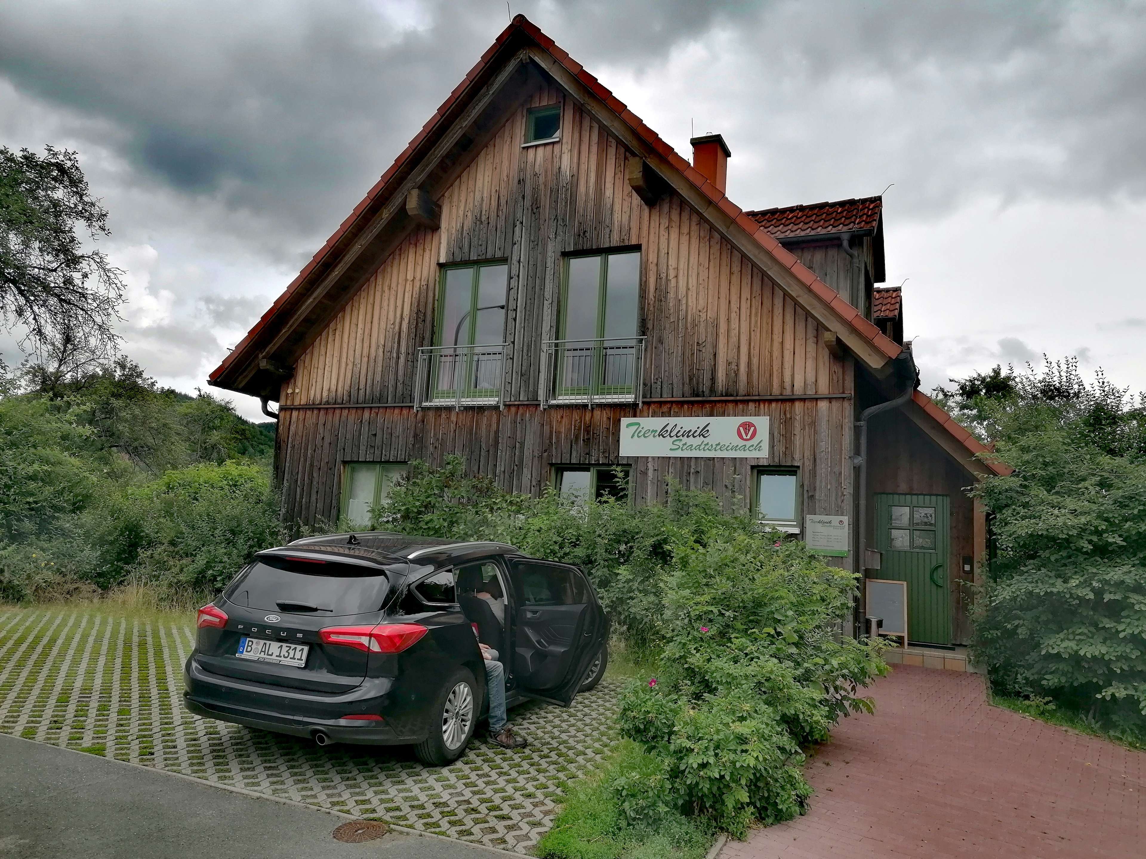 Ansicht 2 von Kleintierspezialisten Stadtsteinach -Tierärzte IVC Evidensia GmbH (Bereitschaftszeiten siehe Website)