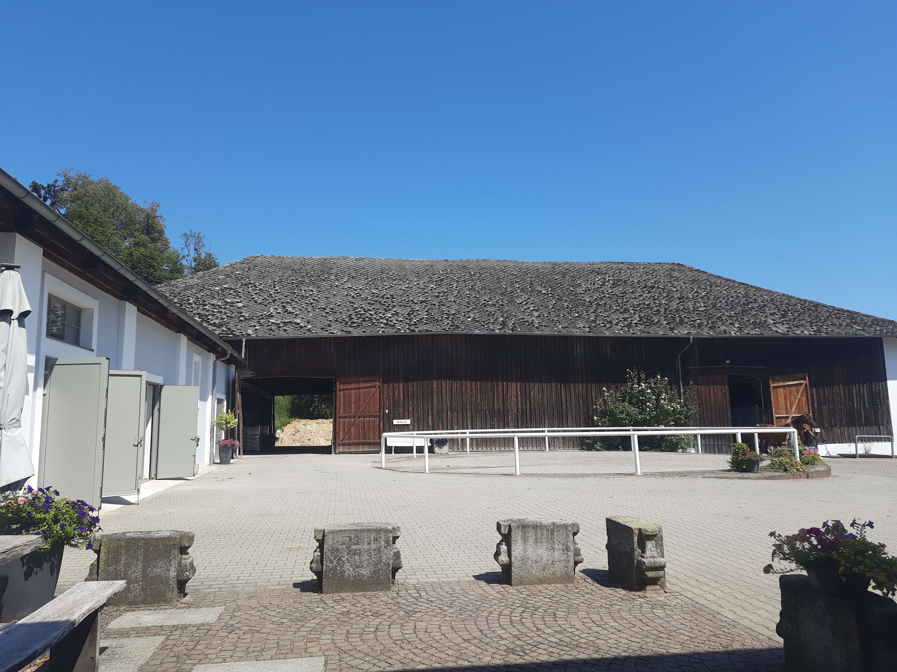 Ansicht 1 von Pferdeklinik Tillysburg