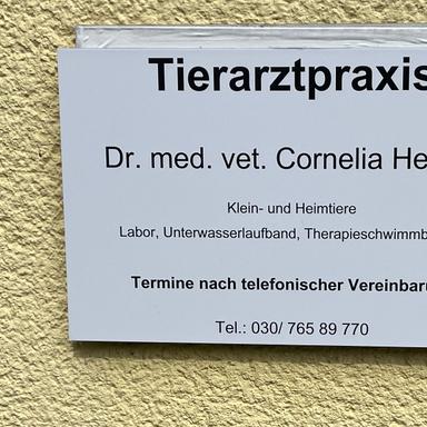 Preview of Dr.med.vet. Cornelia Heinze - Tierarzt
