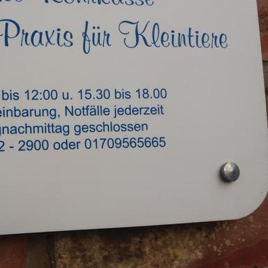 Preview of Dr.med.vet. Elke Röhrkasse Tierärztin